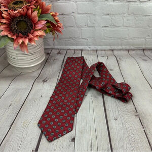 Christian dior silk tie made in USA WPL175